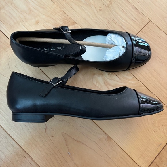 Tahari Black Patent Ballet Flats Mary Janes Womens Size 8.5 New In Box Office - Picture 2 of 8